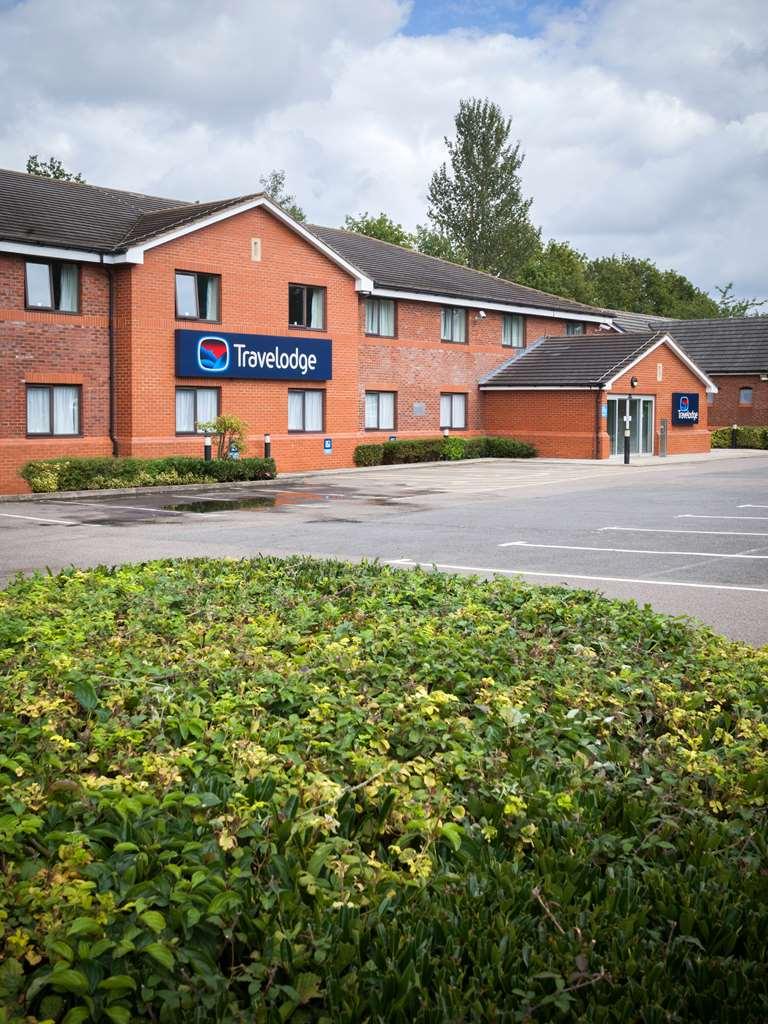 Travelodge Buckingham Kültér fotó