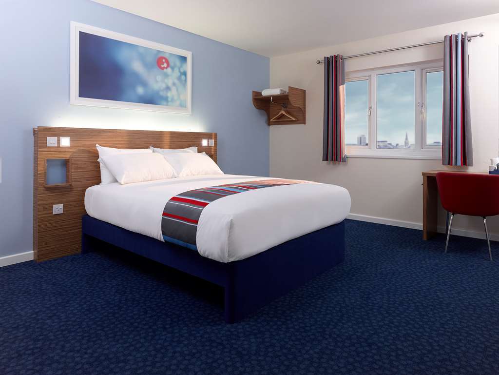 Travelodge Buckingham Szoba fotó